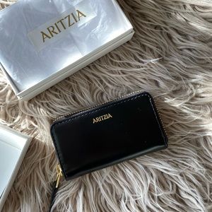 Aritzia black zippered wallet New in box